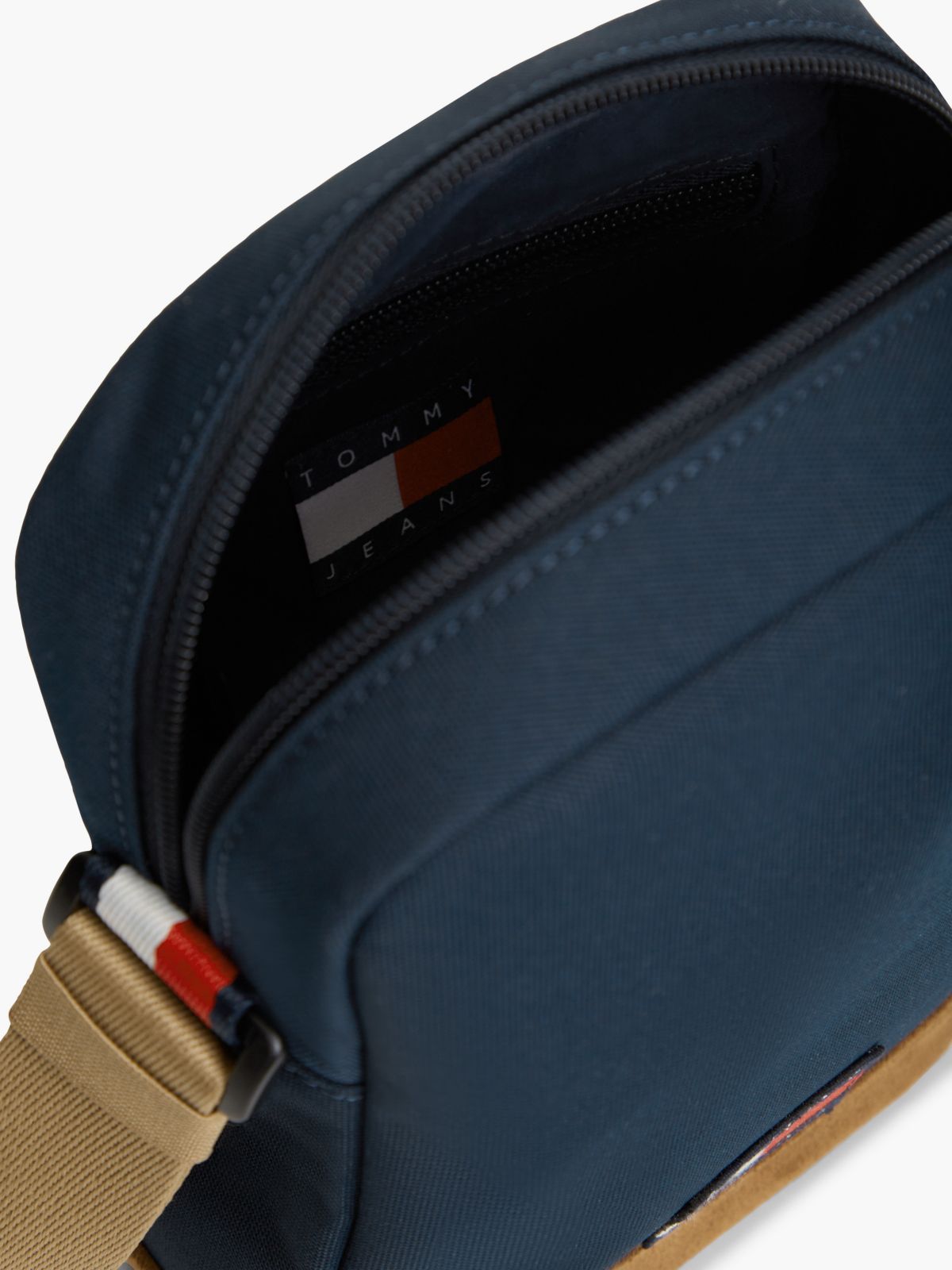 Tommy Jeans Mixed-Media Reporter Bag — Dark Blue
