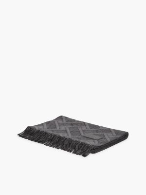 Мужской шарф Tommy Hilfiger Allover Jacquard Flag Logo Wool, цвет: Чёрный — фото 3