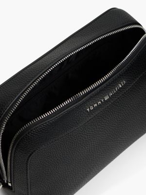 Мужские несессеры Tommy Hilfiger Pebbled Dopp Kit, цвет: Чёрный — фото 4