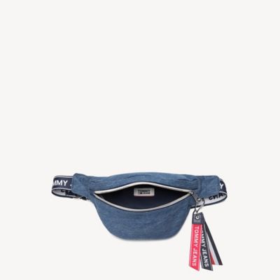 tommy jeans logo fanny pack