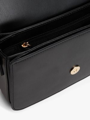 Женские сумки Tommy Hilfiger Polished Monogram Flap Crossbody — фото 4