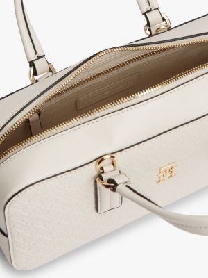 Женские сумки Tommy Hilfiger Allover Monogram East-West Crossbody Bag — фото 5