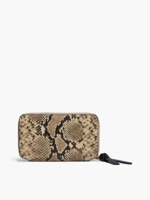 Женский кошелёк Tommy Hilfiger Snake-Embossed Leather Medium Zip Wallet, цвет: Змеиный с принтом — фото 2