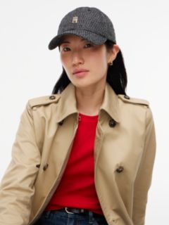 Monogram Logo Boucle Baseball Cap — Black 4