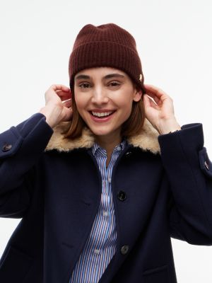 Женская шапка Tommy Hilfiger Monogram Hardware Cashmere Beanie, цвет: Глубокий бордовый — фото 4