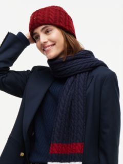 Lightweight Cable Knit Beanie — Autumn Red 4