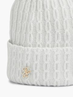 Cable Knit Wool-Blend Pom Beanie — Light Cast 3