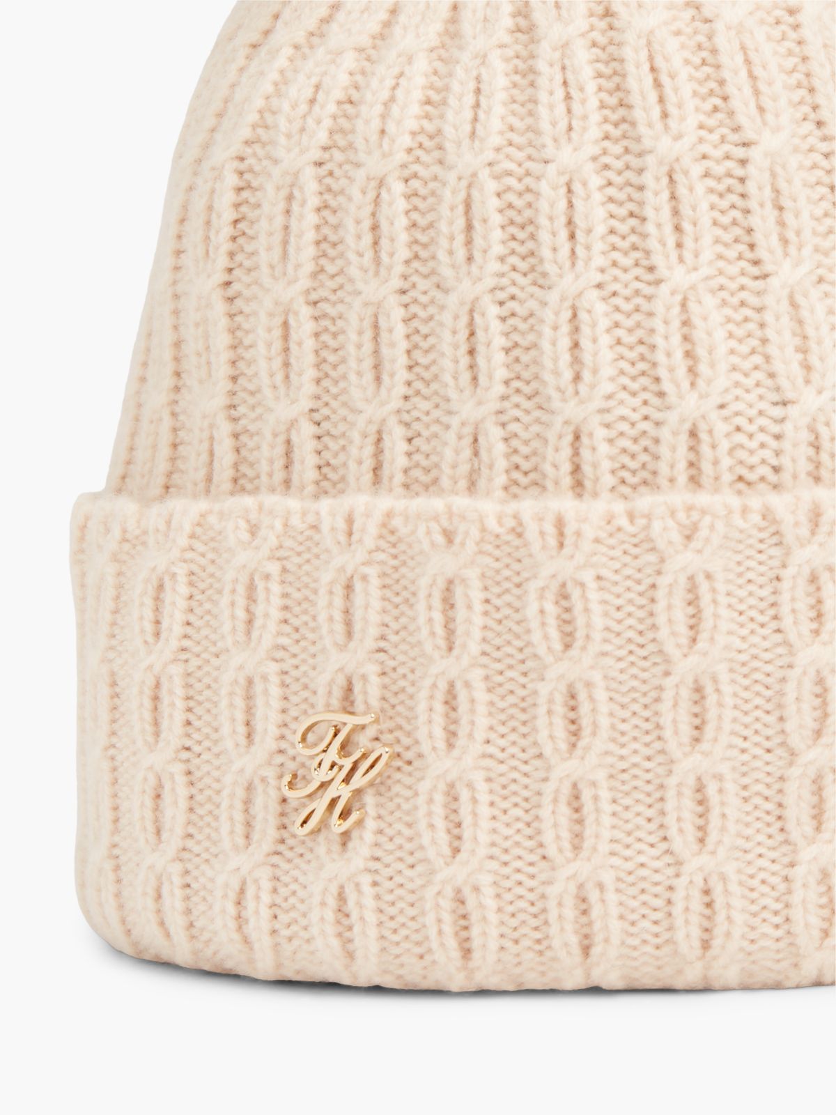Cable Knit Wool-Blend Pom Beanie — Misty Blush