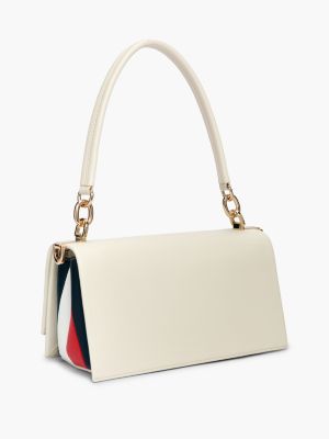 Женская сумка Tommy Hilfiger Monogram Flap-Closure Crossbody, цвет: Мягкий кремовый — фото 3
