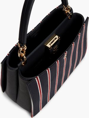 Женская сумка Tommy Hilfiger Varsity Stripe Medium Satchel, цвет: Космический синий — фото 4