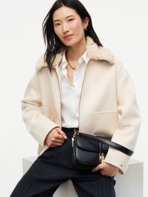 Женская сумка Tommy Hilfiger Monogram Turnlock Crossbody, цвет: Чёрный — фото 2