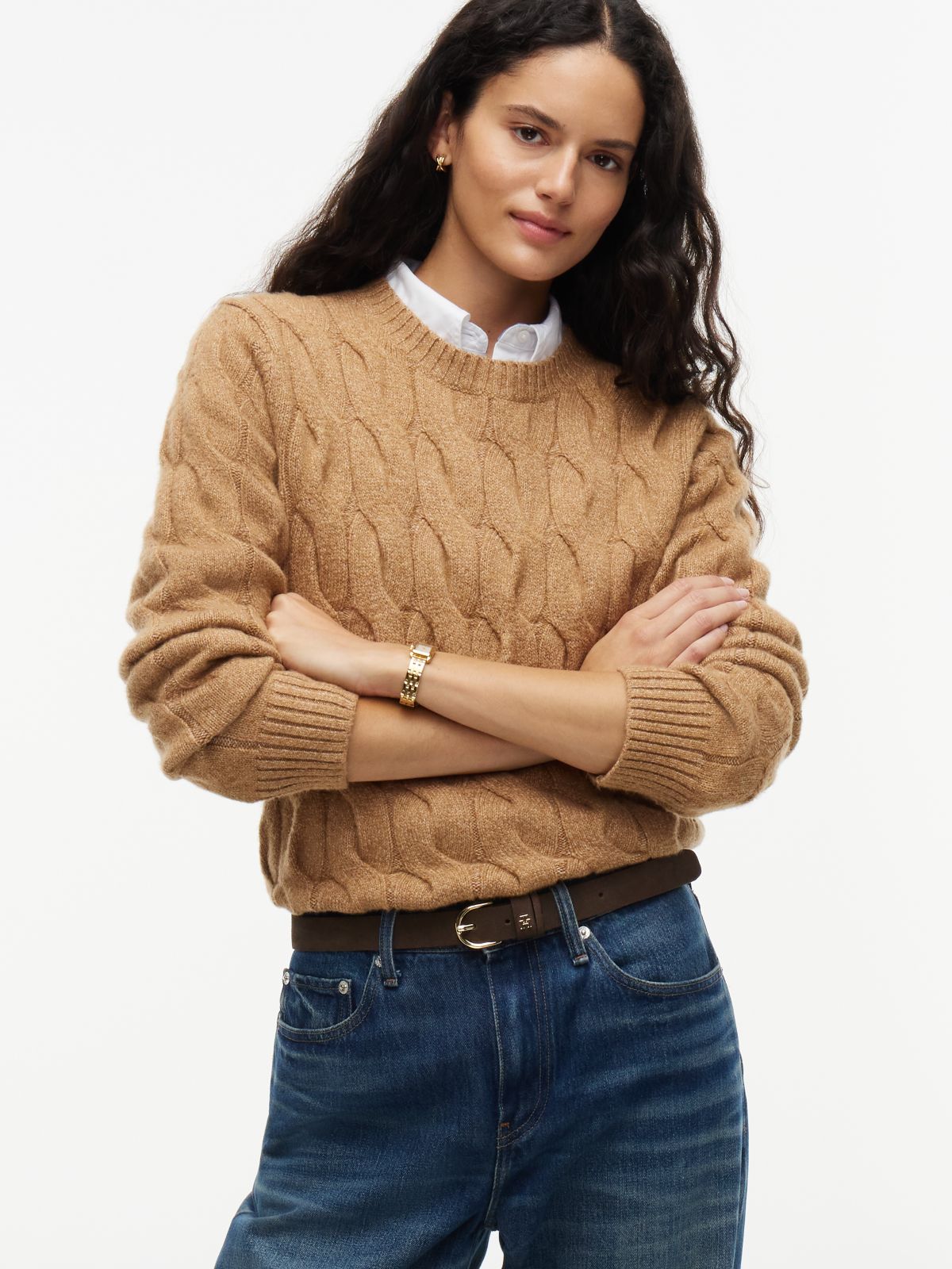 Essential Round Buckle Suede Belt — Fondant Brown