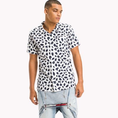 tommy jeans leopard