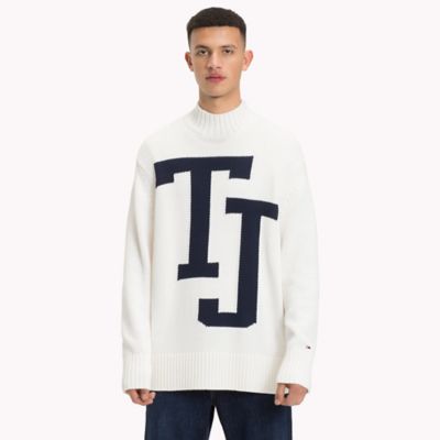 tommy oversized sweater