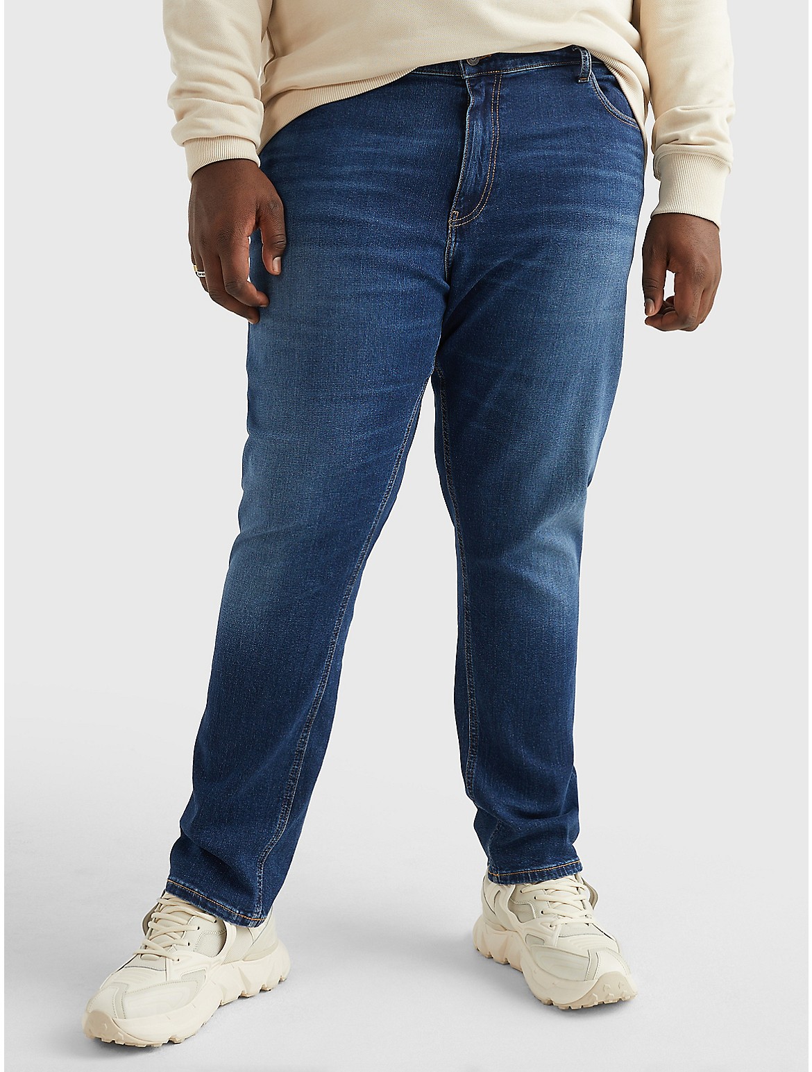 Tommy Hilfiger Men's Big and Tall Mid Rise Straight Fit Jean