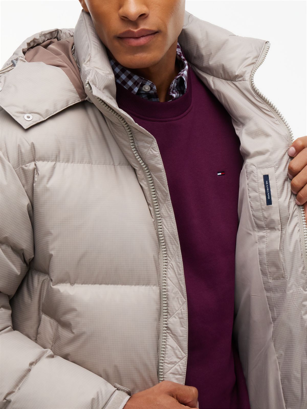 Tommy Jeans Alaska Ripstop Down Jacket — Limestone Dust