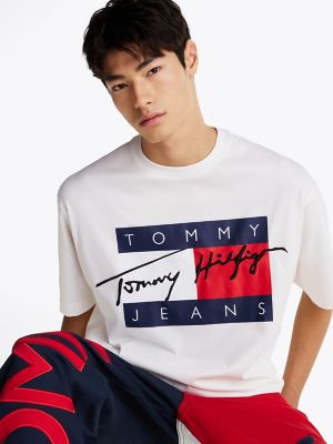 Tommy jeans t shirt logo hotsell