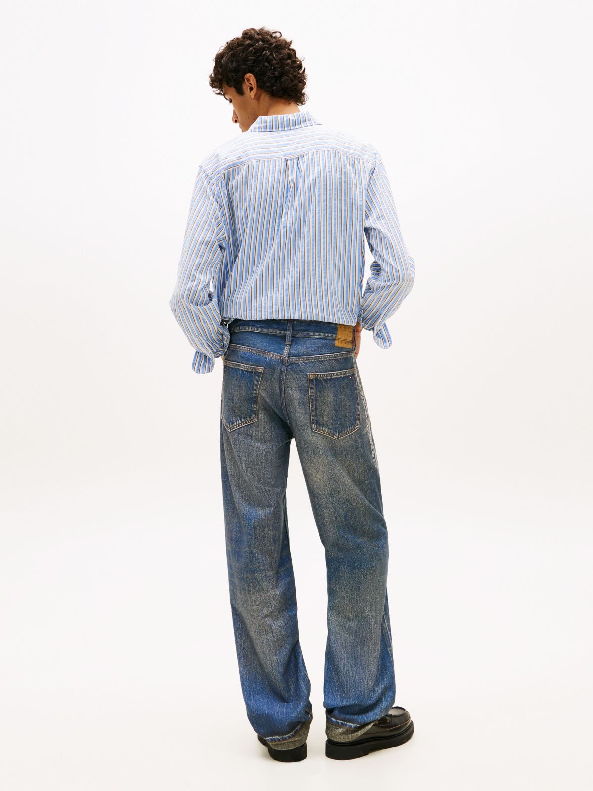 Tommy Jeans Chain-Print Relaxed Jean — Washed Denim