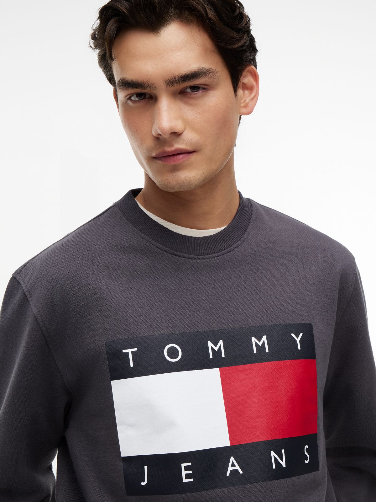 Tommy Jeans Big Flag Logo Sweatshirt — Washed Black