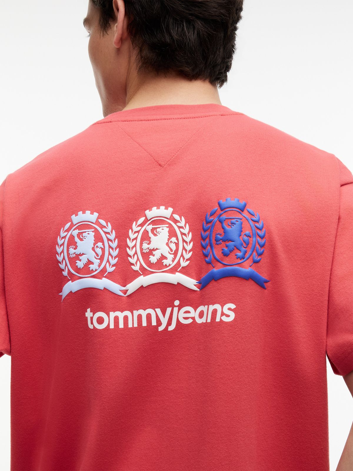 Tommy Jeans Multi-Crest Logo T-Shirt — Anthem Red
