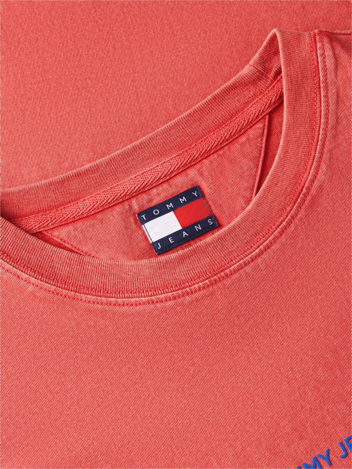 Tommy Jeans Repeat Logo T-Shirt — Anthem Red