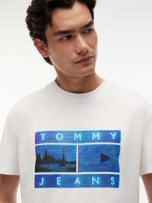 Мужские футболки Tommy Hilfiger Tommy Jeans Photo Graphic T-Shirt — фото 3