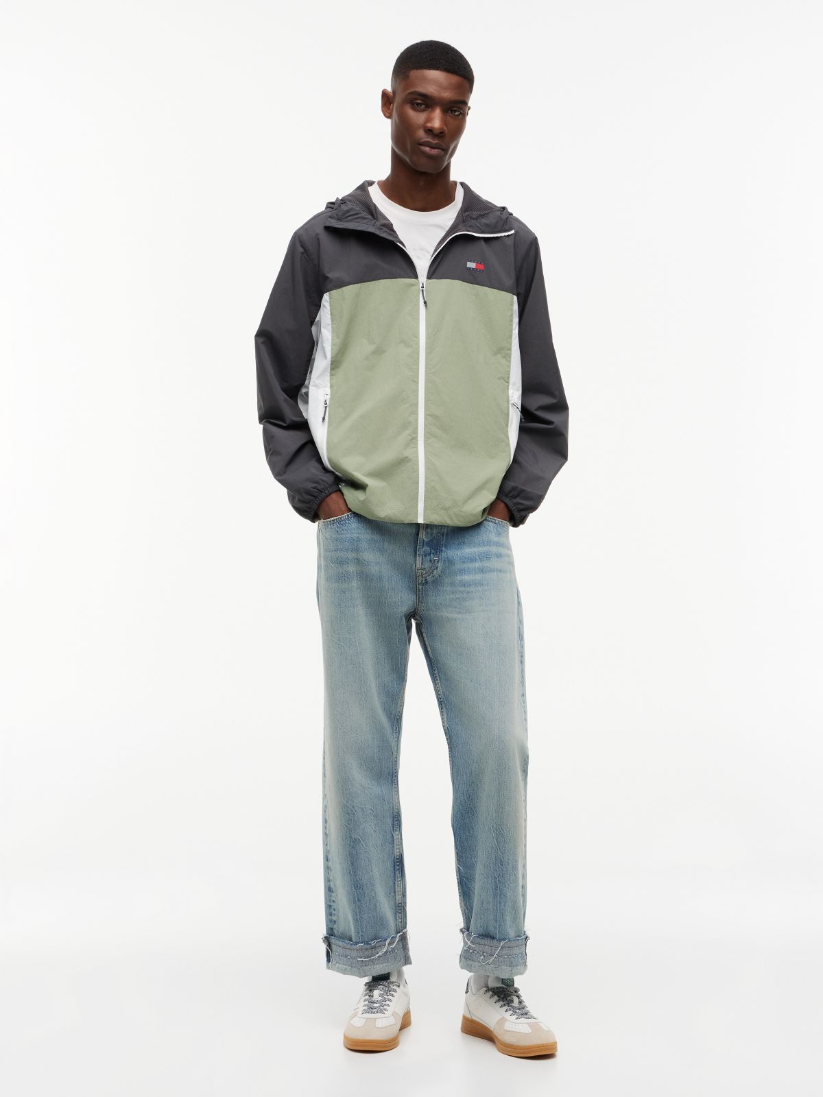 Tommy Jeans Packable Chicago Windbreaker — Spring Olive Multi