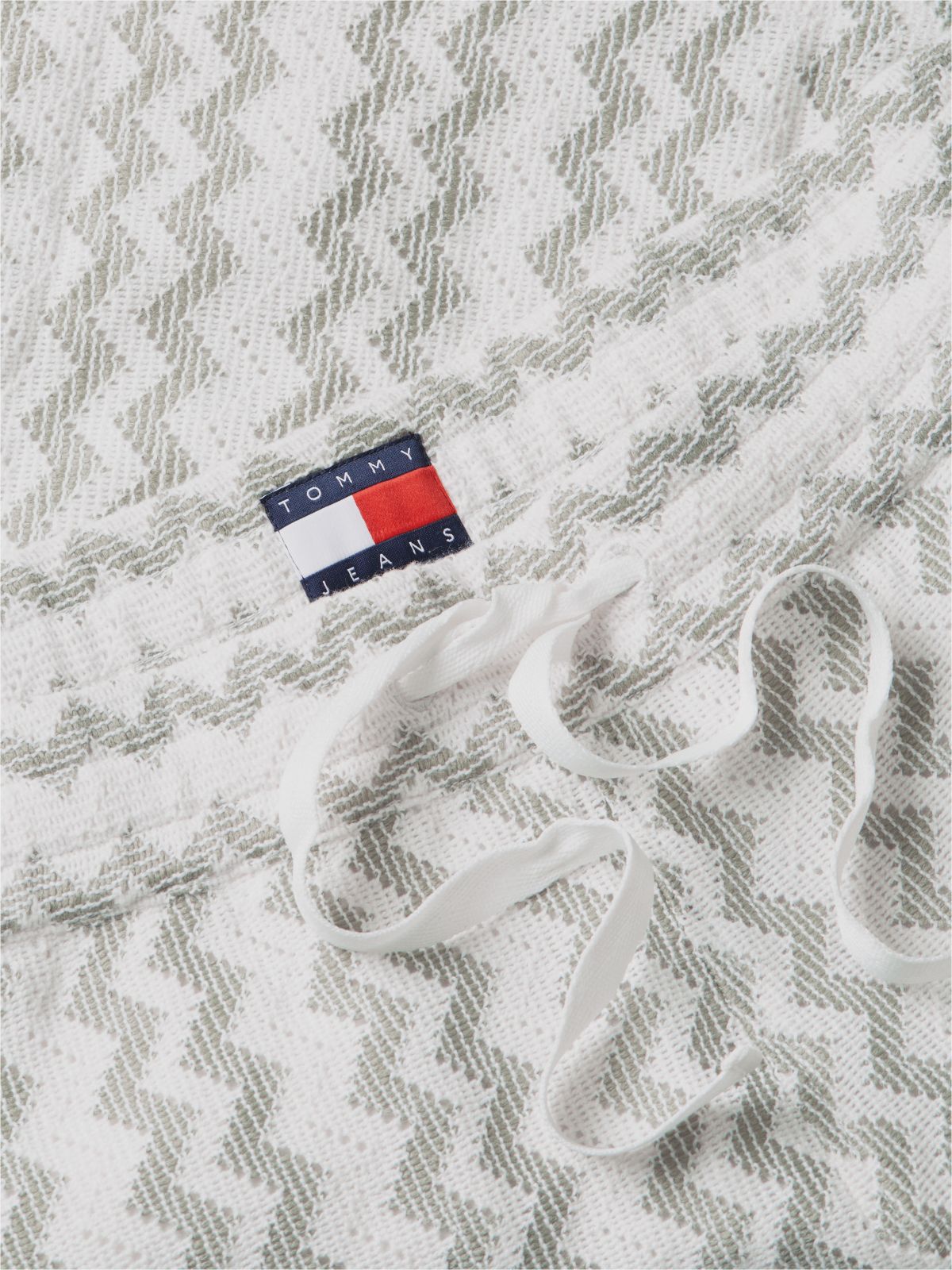 Tommy Jeans Open Weave Beach Short — Spring Olive