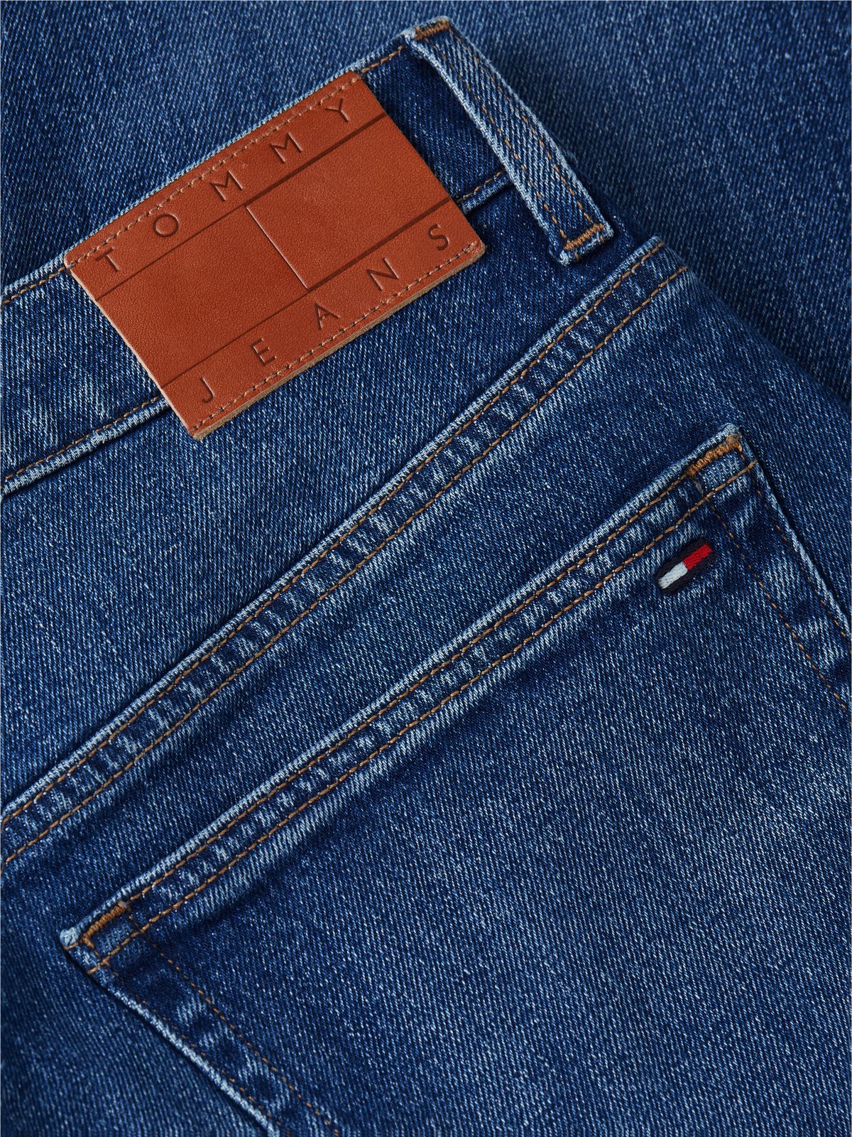 Tommy Jeans Tapered Straight Jean — Dark Wash Denim