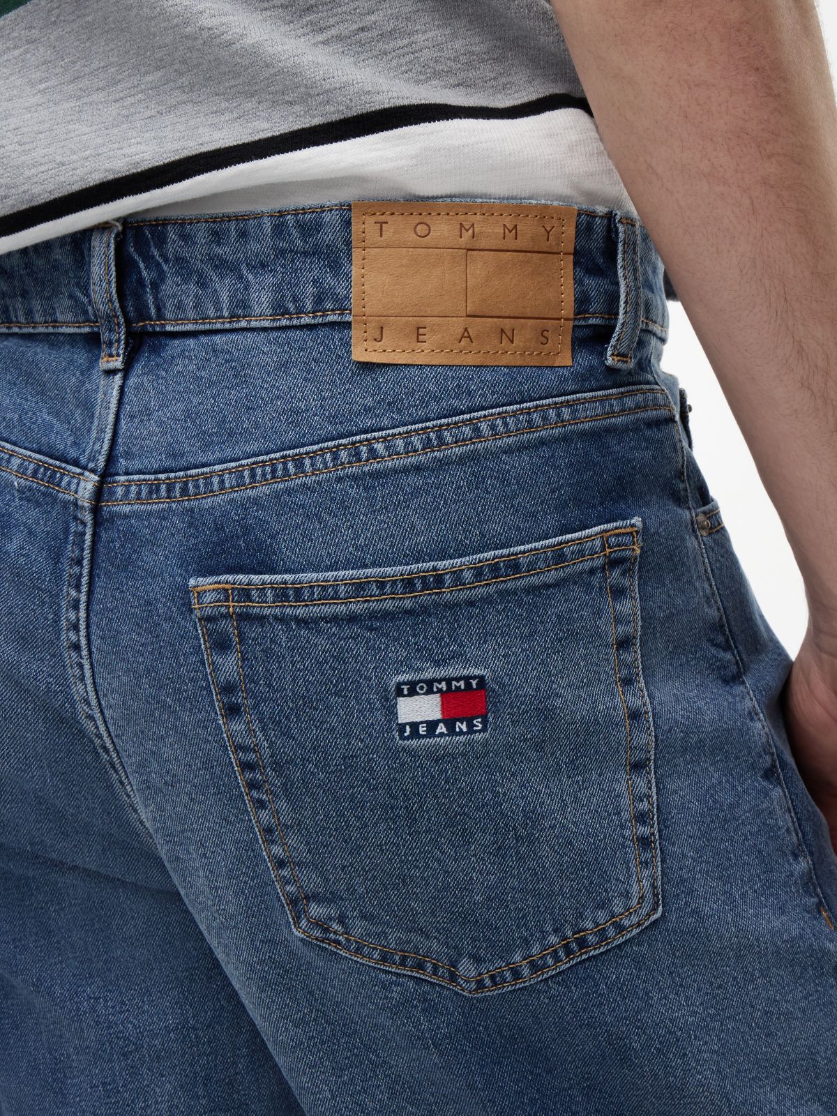 Tommy Jeans Loose Straight Carpenter Jean — Denim Medium