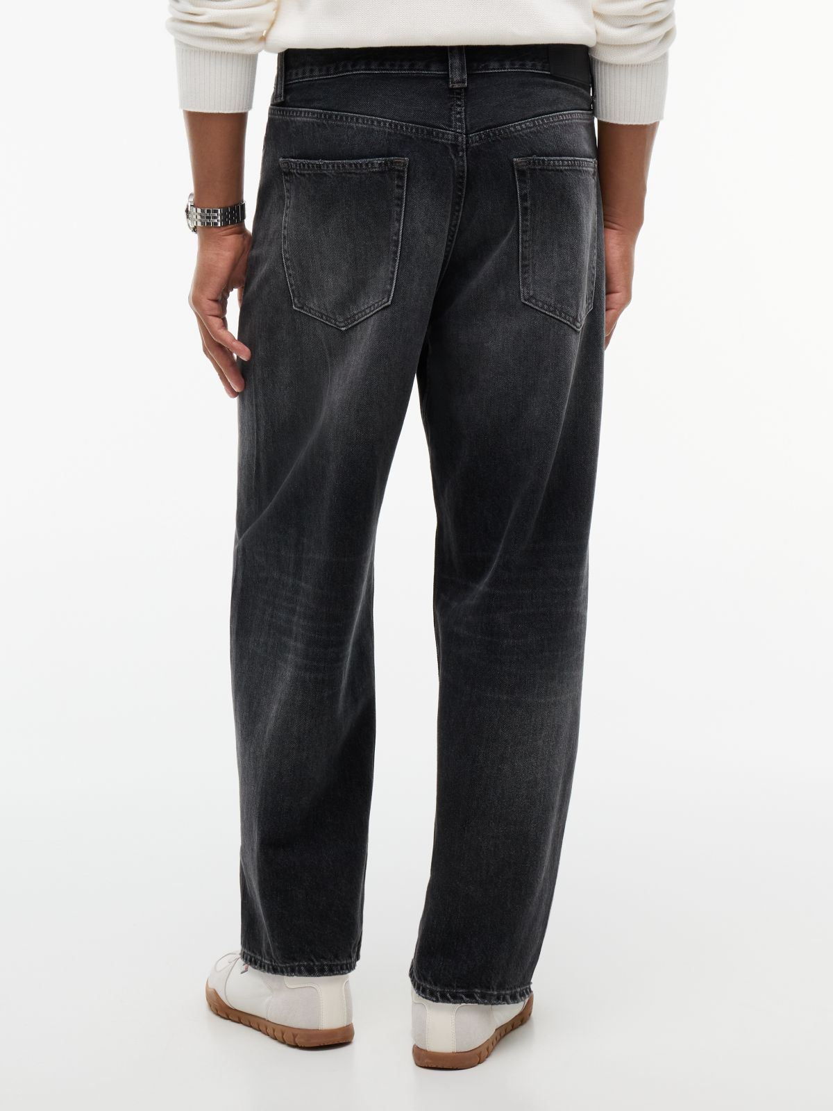 Tommy Jeans Lightweight Barrel Jean — Denim Black