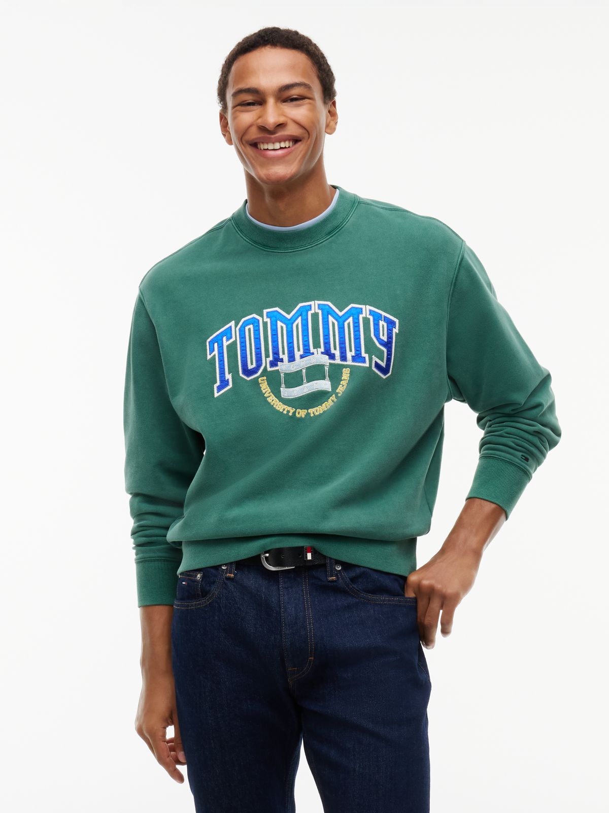 Tommy Jeans Garment-Dyed Sweatshirt — Velvet Green