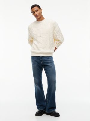 Мужской свитер Tommy Hilfiger Tommy Jeans Flag Logo Cable Knit, цвет: Кремовый — фото 2