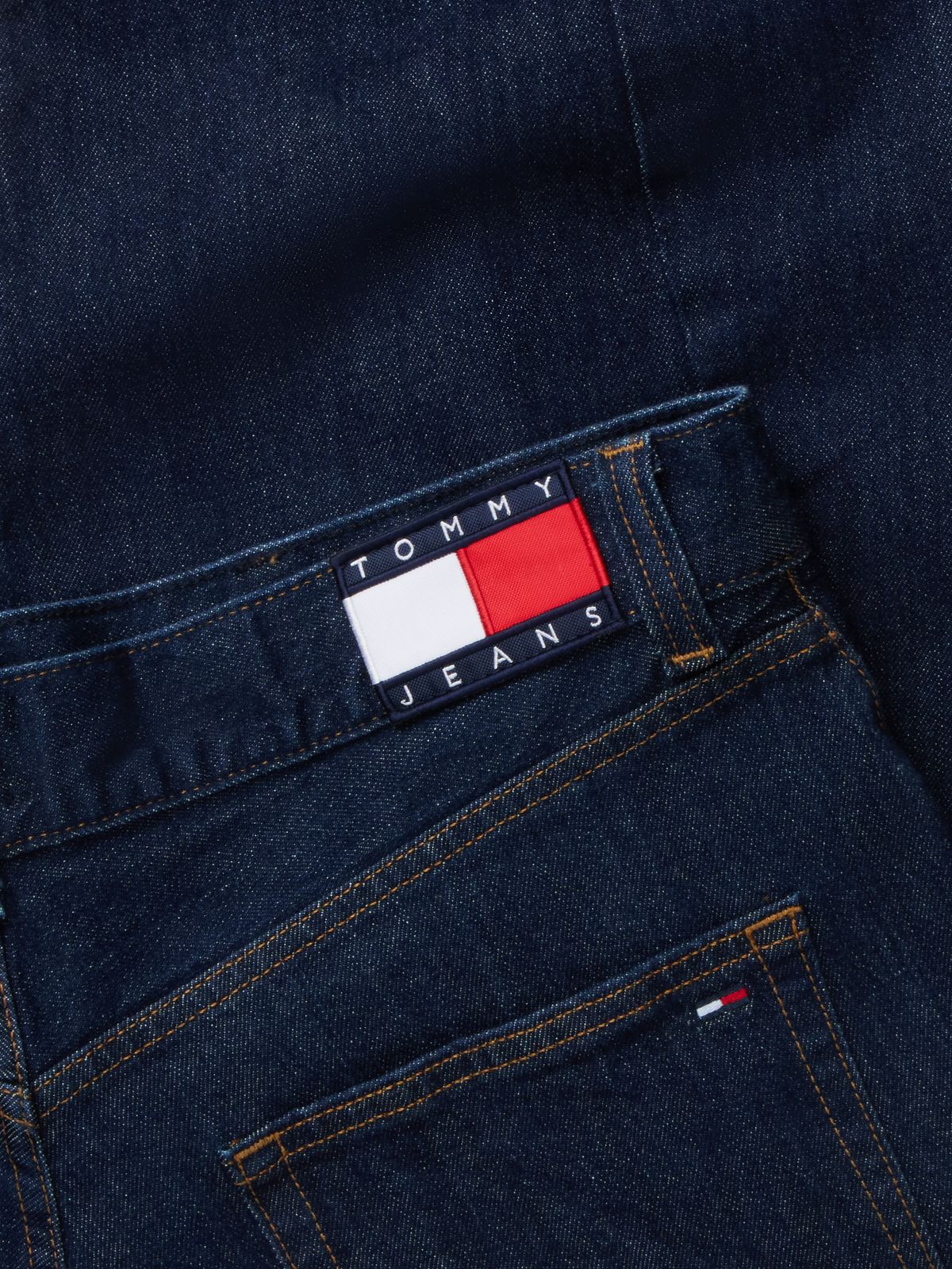 Tommy Jeans Barrel Jean — Denim Dark
