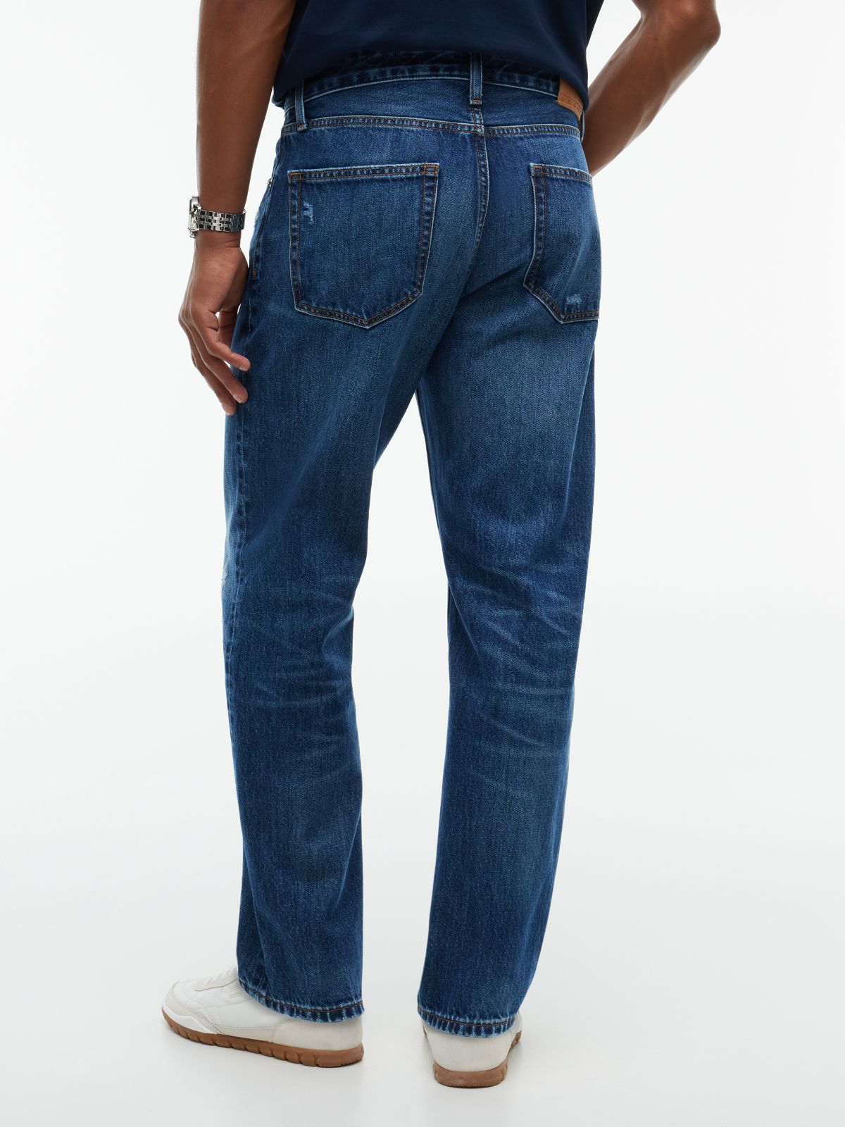 Tommy Jeans Tapered Relaxed Jean — Medium Wash