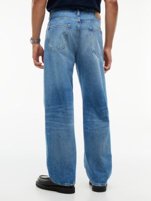 Мужские джинсы Tommy Jeans Distressed Loose Straight Jean, цвет: Средняя варка — фото 6