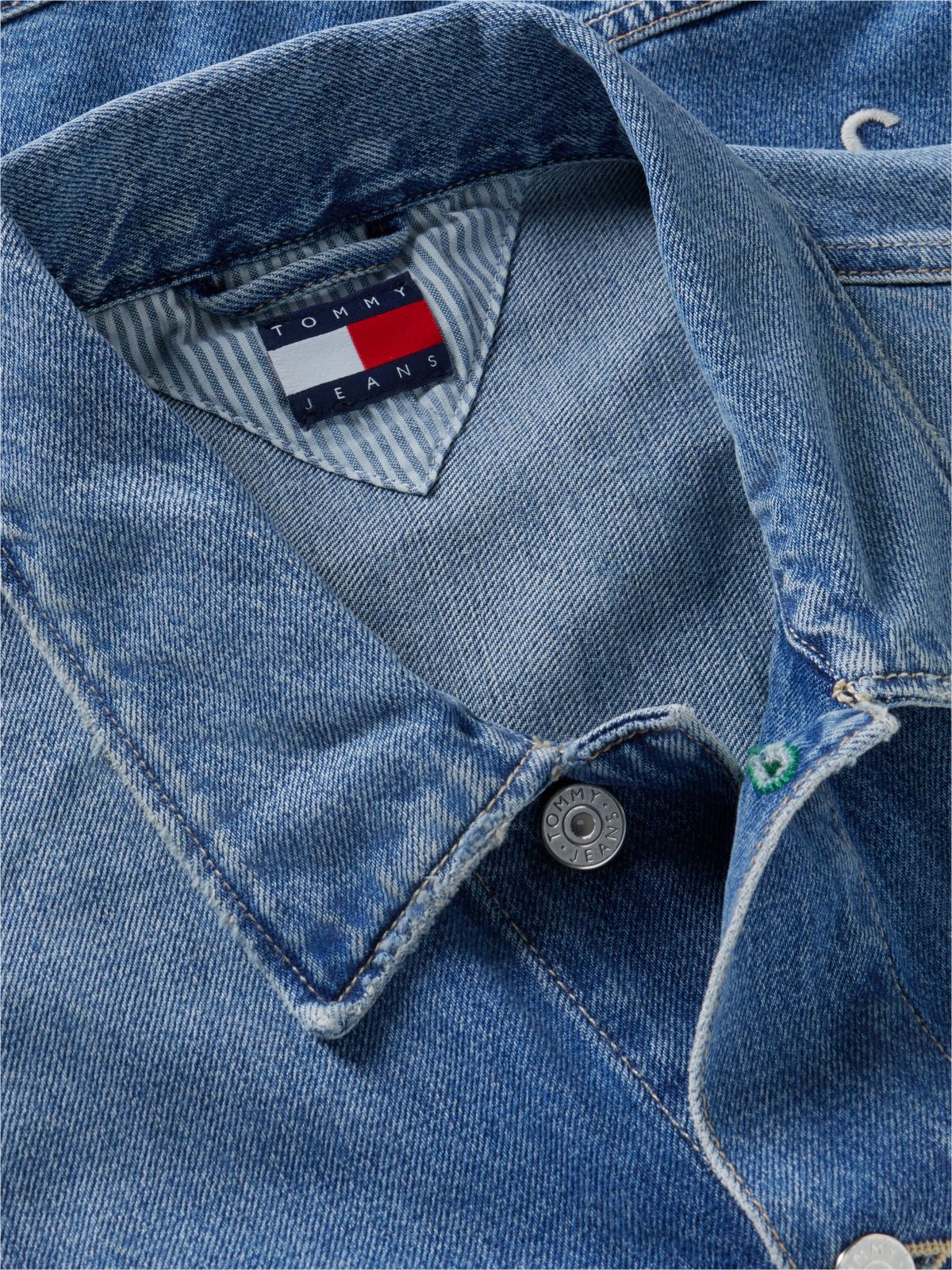 Tommy Jeans Archive Flag Denim Jacket — Medium Wash
