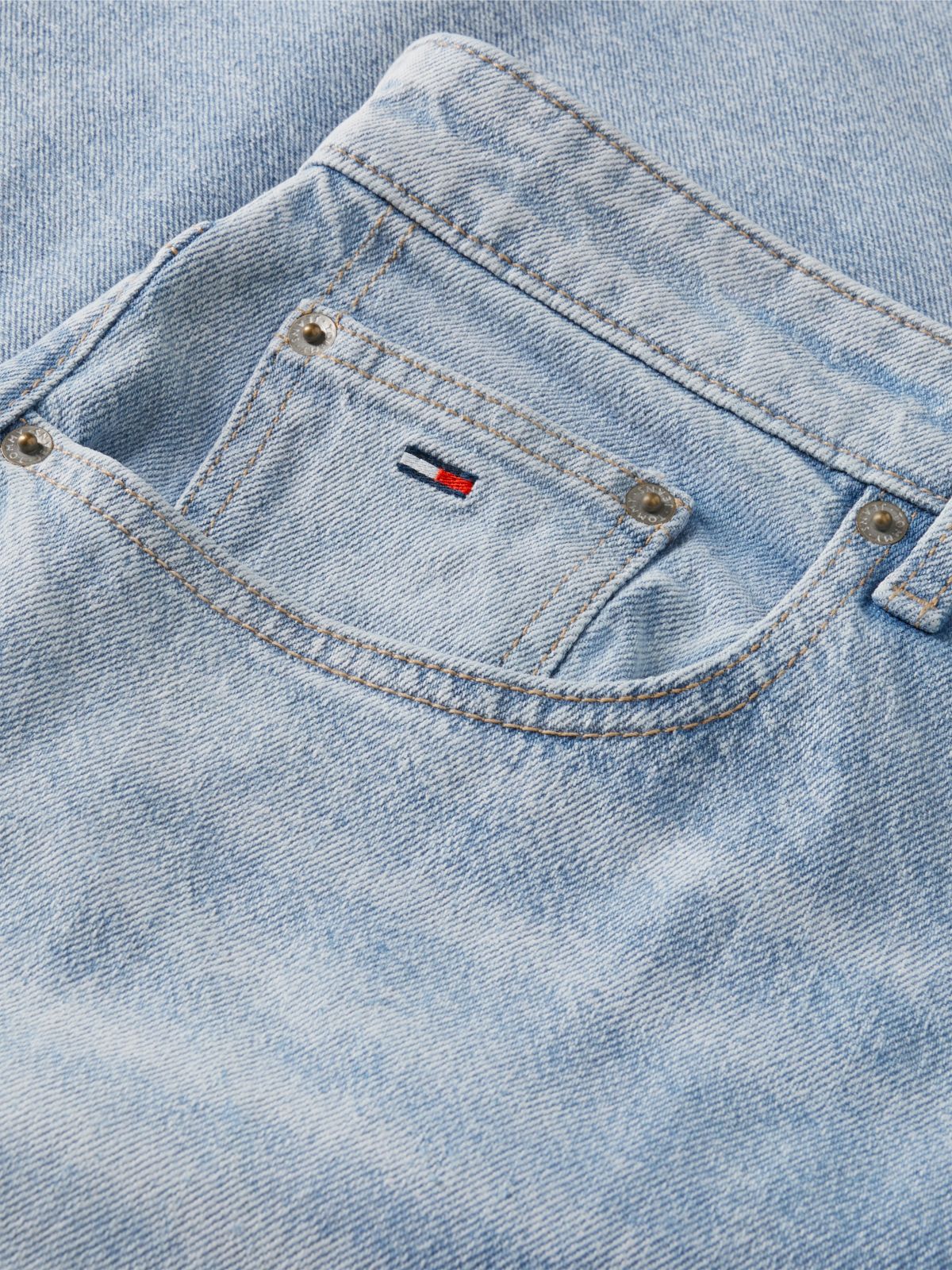 Tommy Jeans Baggy Jean — Denim Light
