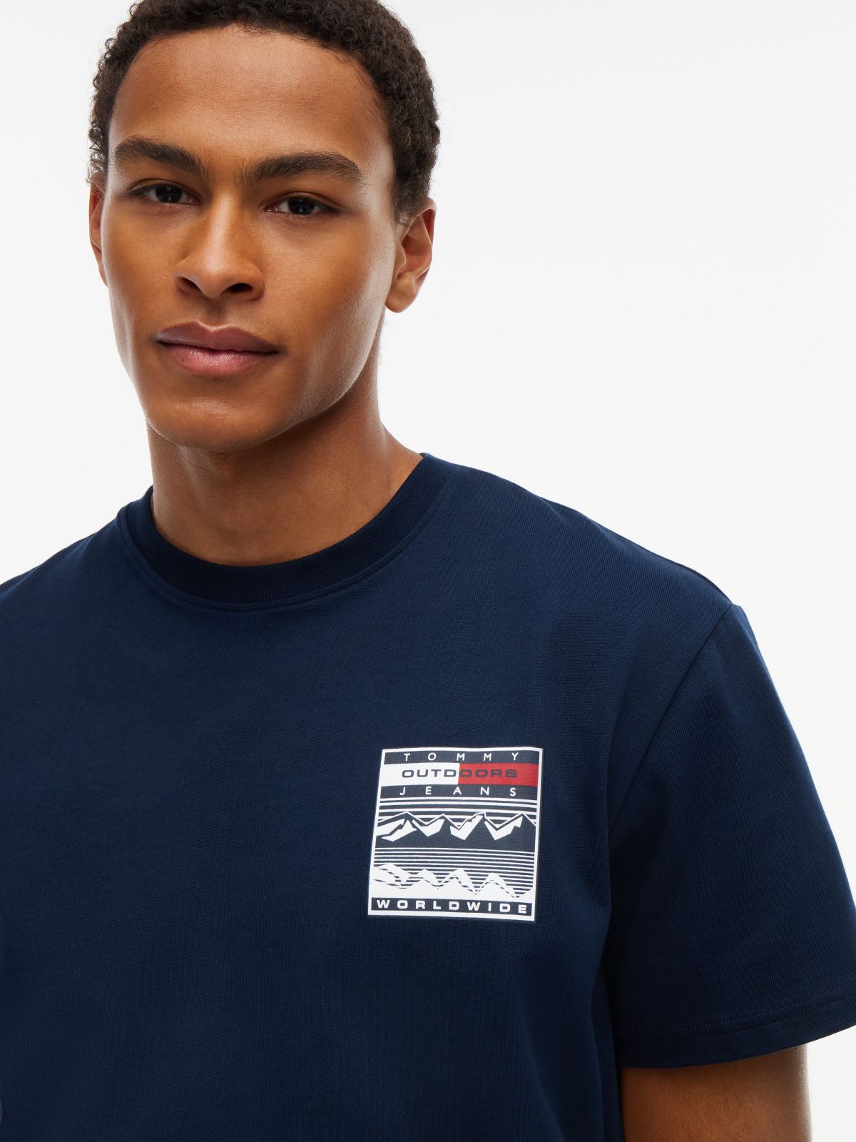 Tommy Jeans Relaxed Outdoor Logo T-Shirt — Dark Blue