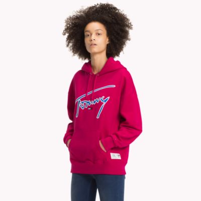 tommy signature hoodie