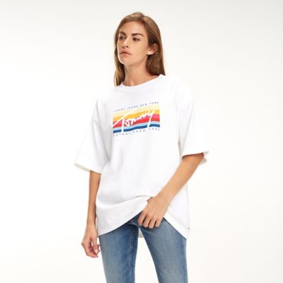 oversized tommy hilfiger t shirt