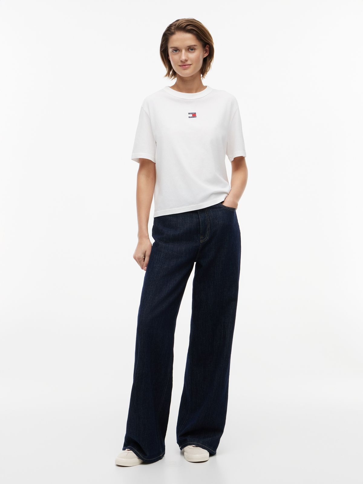 Tommy Jeans Badge Boxy T-Shirt — Ecru