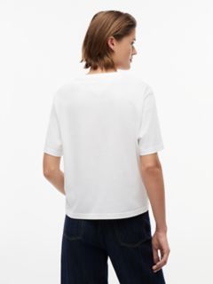 Tommy Jeans Badge Boxy T-Shirt — Ecru 4