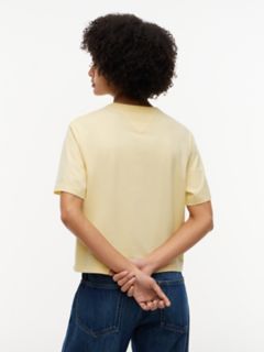 Tommy Jeans Badge Boxy T-Shirt — Day Lily 4