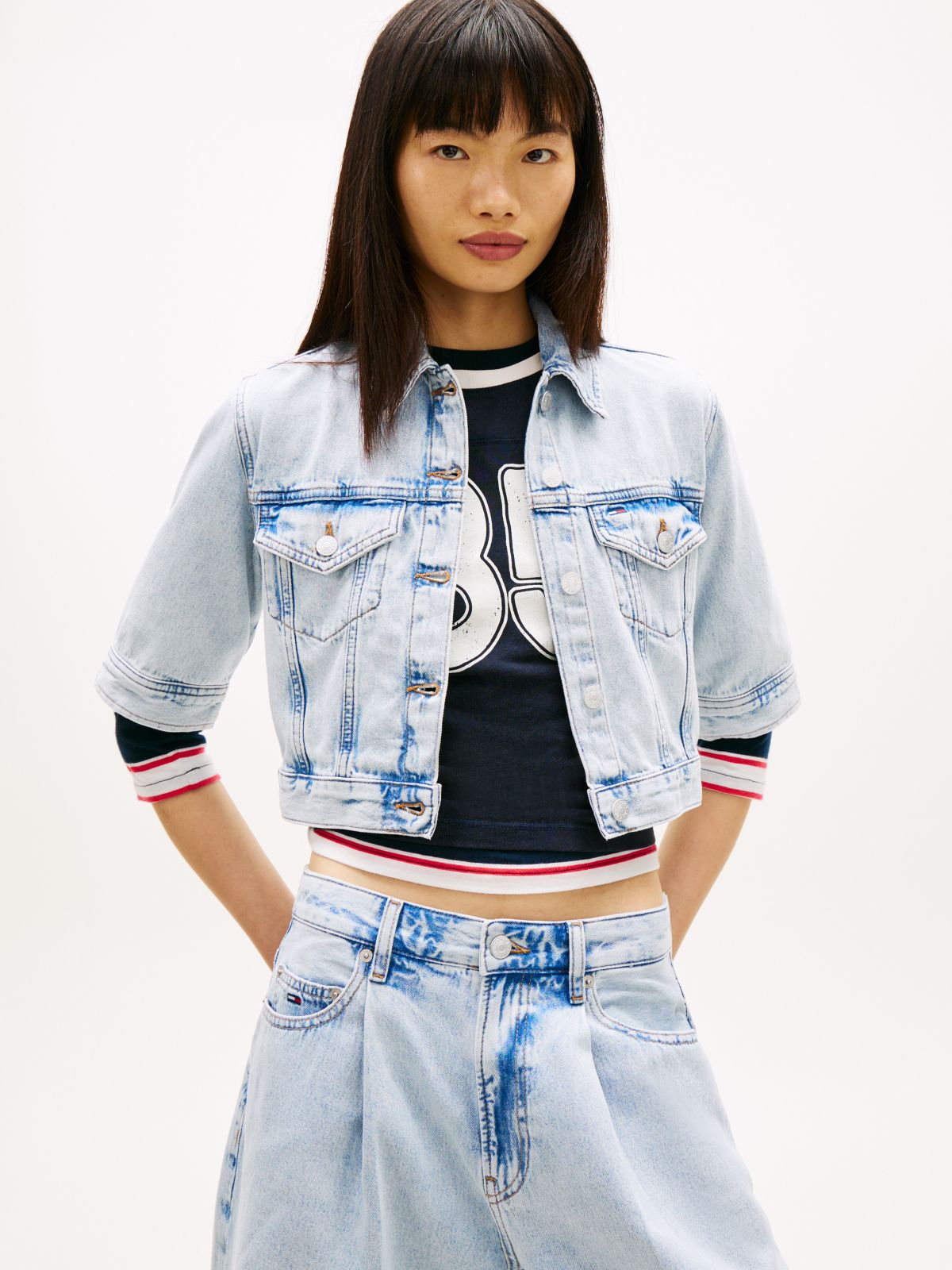 Tommy Jeans Short-Sleeve Denim Jacket — Denim Light