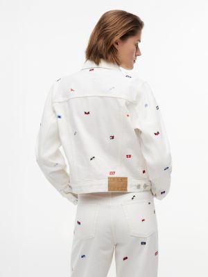 Женские куртки Tommy Hilfiger Tommy Jeans Sailing Flag Denim Jacket — фото 4