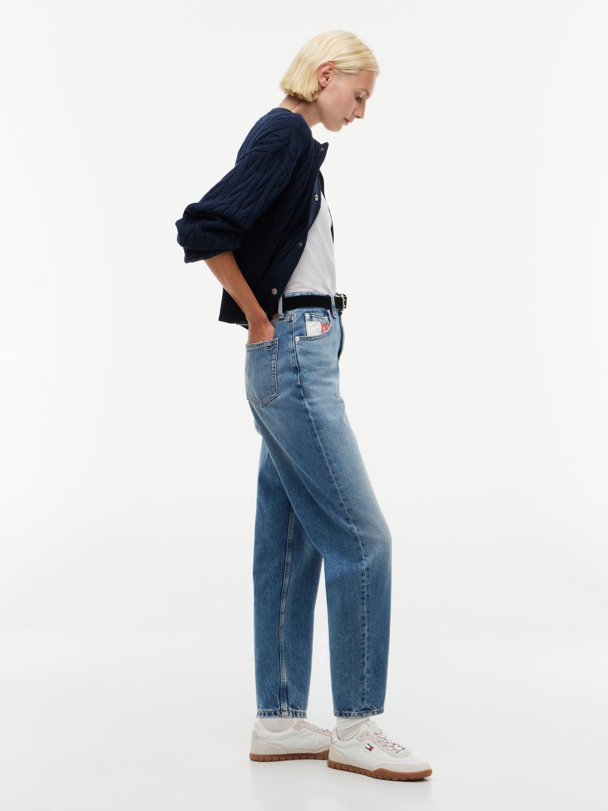 Tommy Jeans High-Rise Tapered Jean — Denim Medium