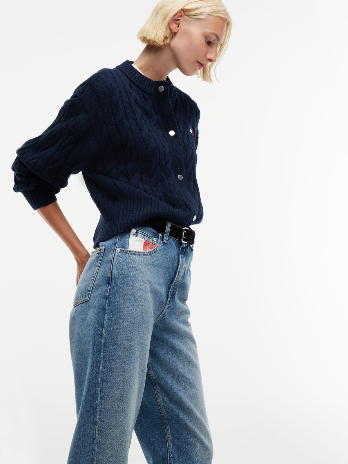 Tommy Jeans High-Rise Tapered Jean — Denim Medium