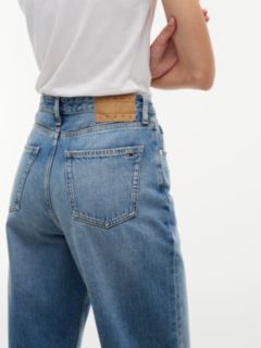 Tommy Jeans High-Rise Tapered Jean — Denim Medium 5
