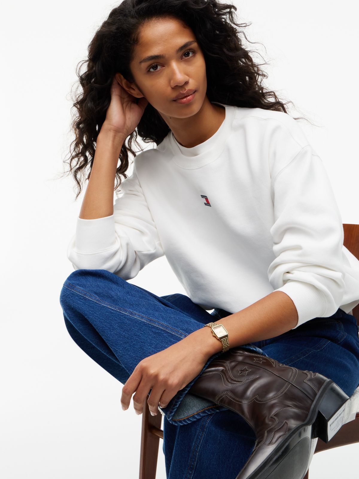 Tommy Jeans Badge Boxy Fit Sweatshirt — Ecru